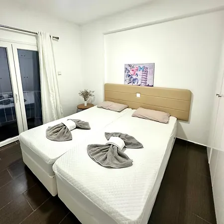 Mediterranean Blue - Secret Escape Inn